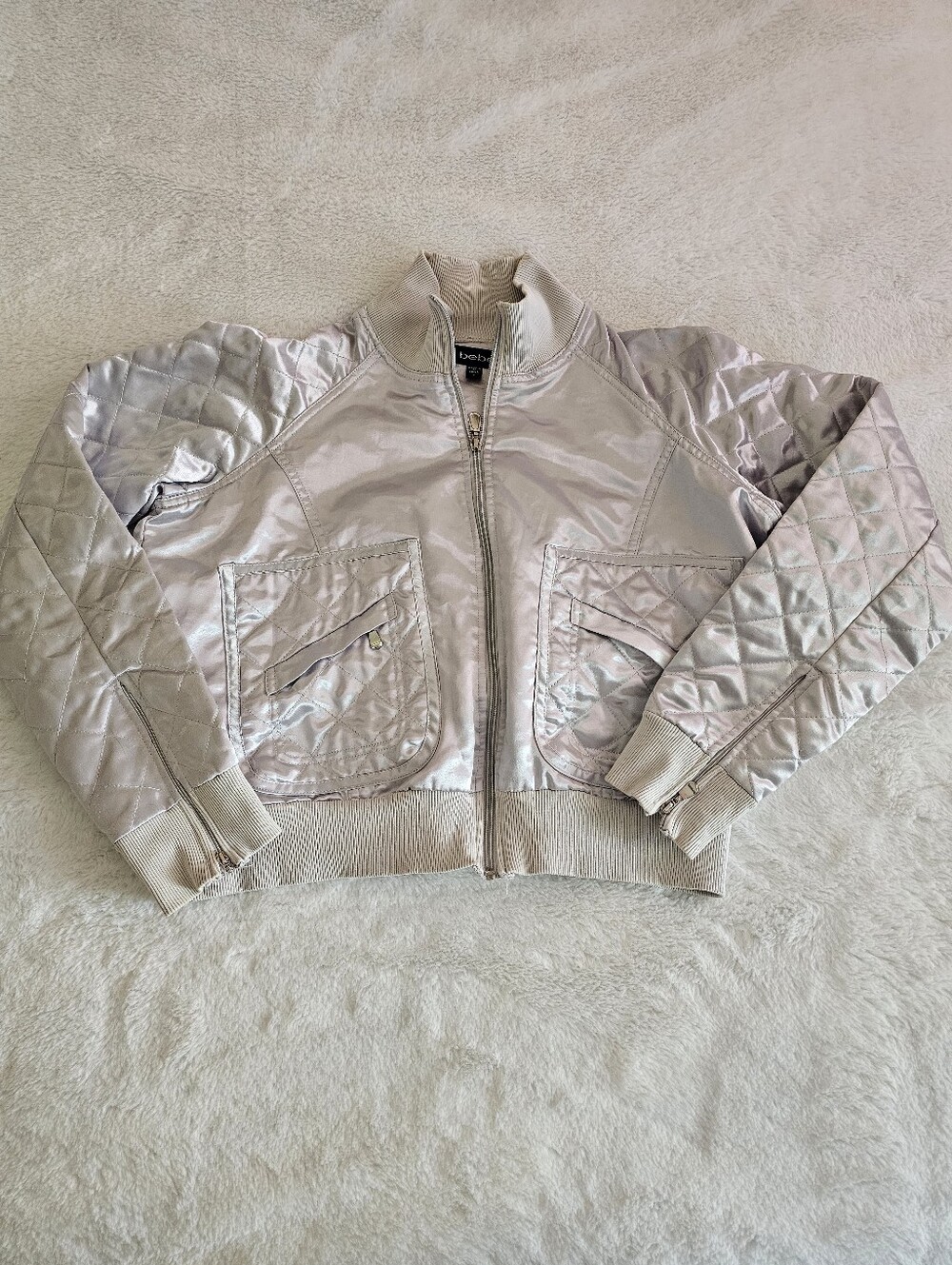 🩷🤍 Y2K Vintage Bebe Silver Satin Bomber Jacket, Sz L *See Measurments